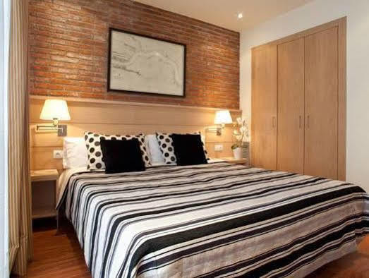 Serennia Cest Apartamentos Arc De Triomf 바르셀로나 외부 사진
